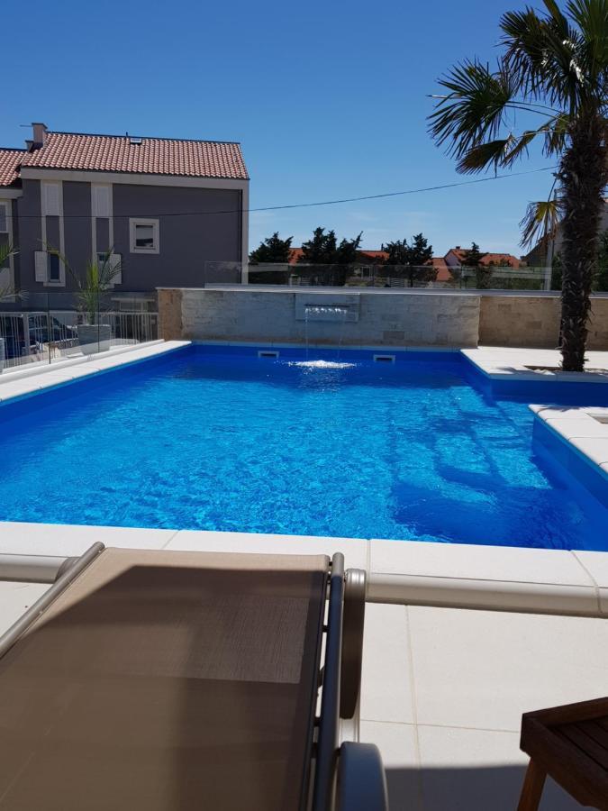 Apartments Sun Dance With Heated Pool Novalja Eksteriør billede